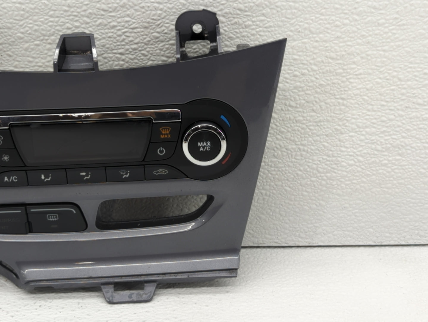 2014 Ford Focus Climate Control Module Temperature AC/Heater Replacement P/N:BM5T-18C612-AN BM5T-18C612-AM Fits OEM Used Aut