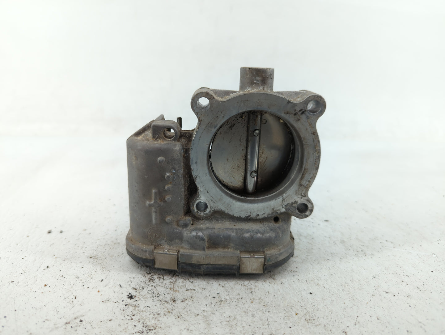 2014-2018 Ford Focus Throttle Body P/N:DS7E-9F991-BD DS7E-9F991-BB Fits Fits 2014 2015 2016 2017 2018 2019 2020 2021 2022 OE