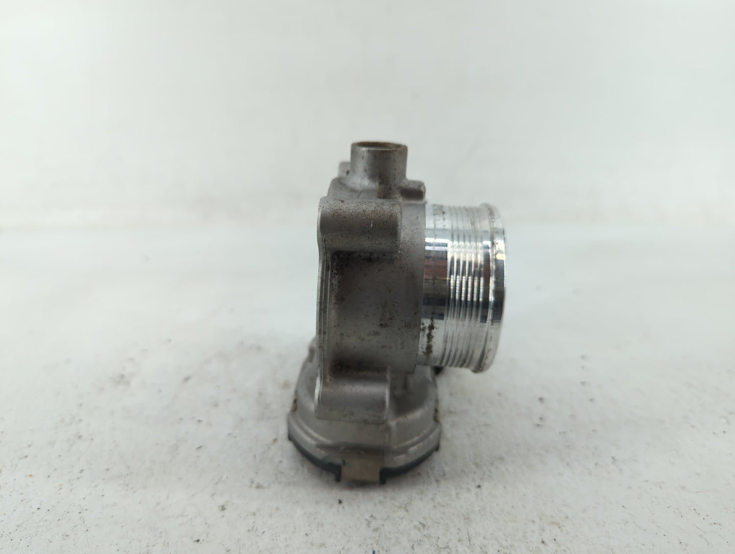 2014-2018 Ford Focus Throttle Body P/N:DS7E-9F991-BD DS7E-9F991-BB Fits Fits 2014 2015 2016 2017 2018 2019 2020 2021 2022 OE