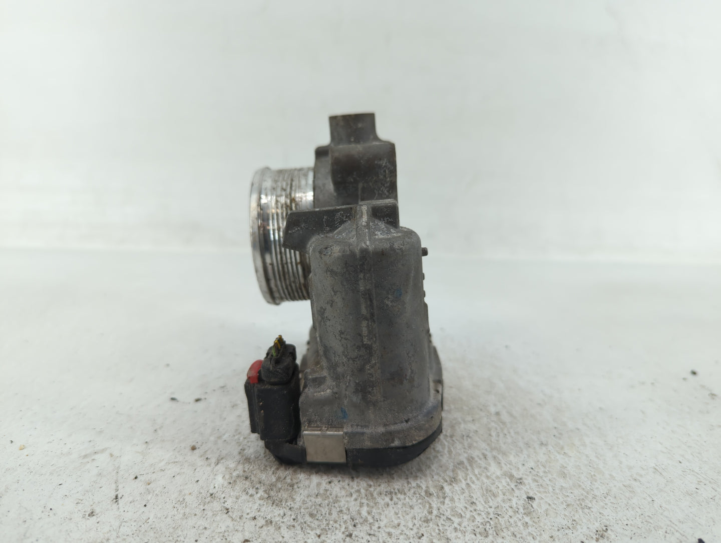 2014-2018 Ford Focus Throttle Body P/N:DS7E-9F991-BD DS7E-9F991-BB Fits Fits 2014 2015 2016 2017 2018 2019 2020 2021 2022 OE