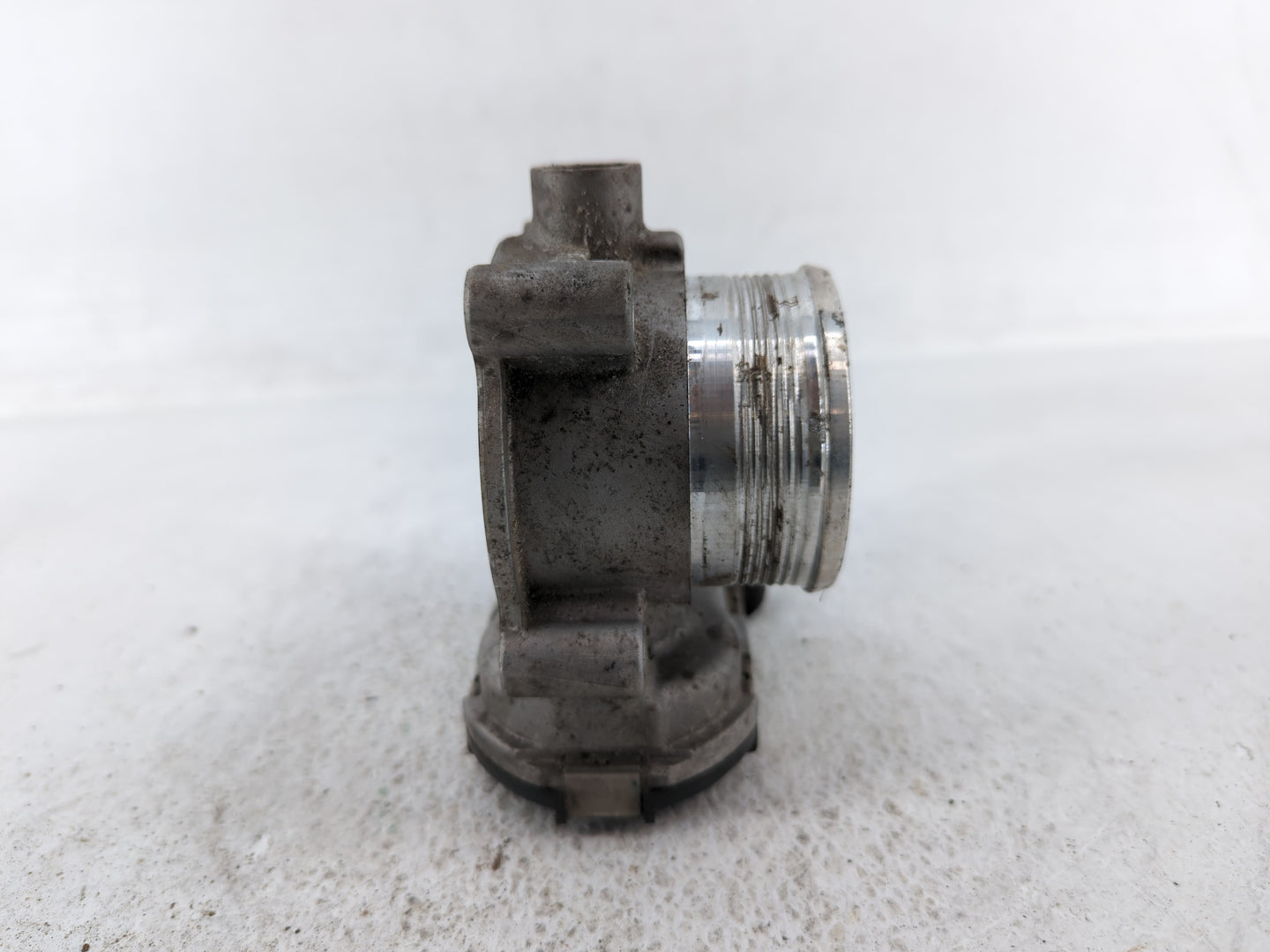 2014-2018 Ford Focus Throttle Body P/N:DS7E-9F991-BD DS7E-9F991-BB Fits Fits 2014 2015 2016 2017 2018 2019 2020 2021 2022 OE