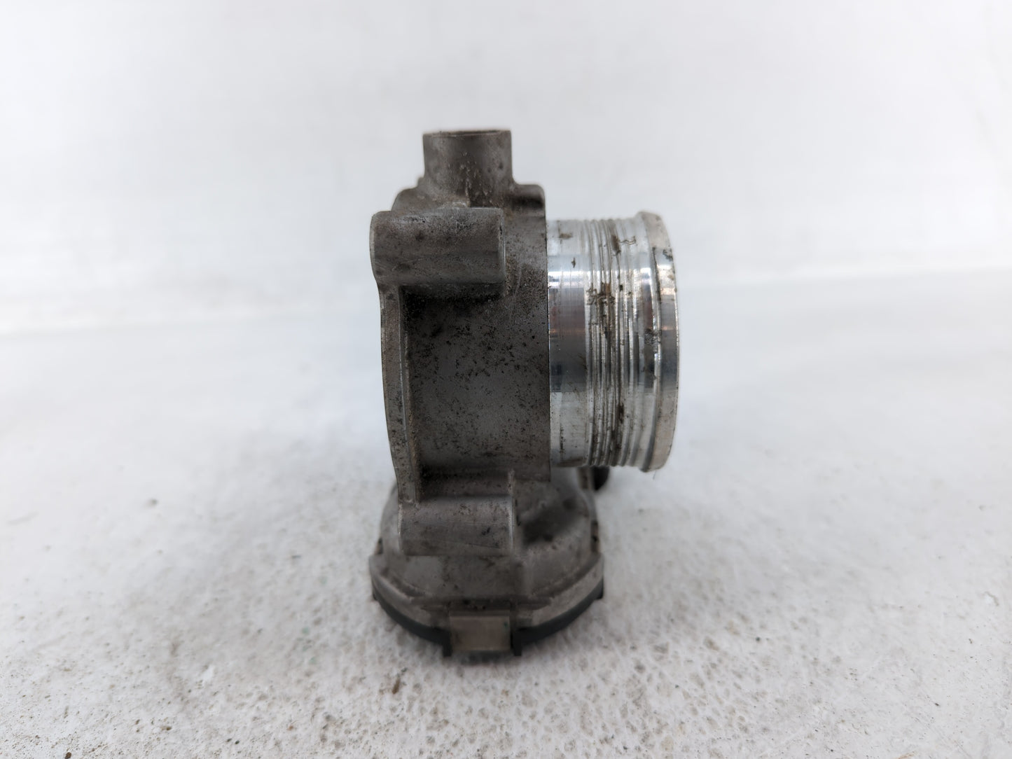 2014-2018 Ford Focus Throttle Body P/N:DS7E-9F991-BD DS7E-9F991-BB Fits Fits 2014 2015 2016 2017 2018 2019 2020 2021 2022 OE