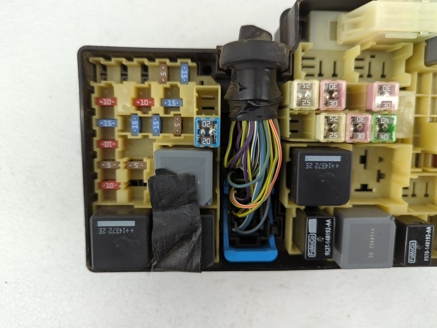 2012-2014 Ford Focus Fusebox Fuse Box Panel Relay Module P/N:AV6T-14A067-AD AV6T-14A067-AB Fits Fits 2012 2013 2014 OEM Used