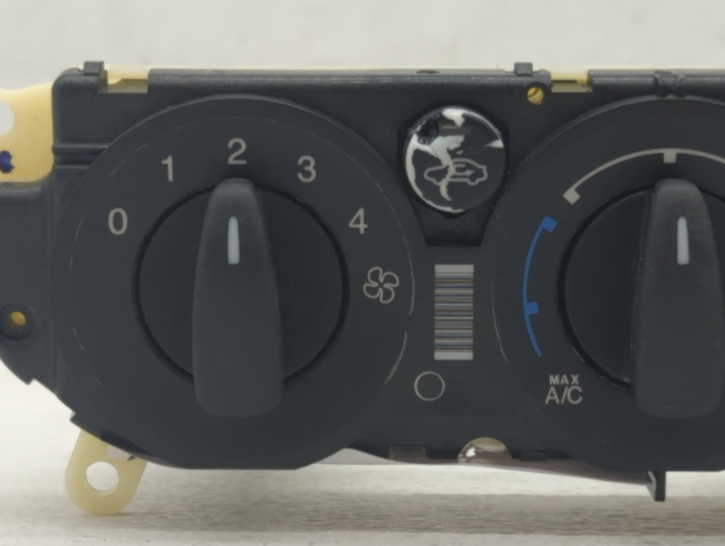 2013-2014 Ford Focus Climate Control Module Temperature AC/Heater Replacement P/N:CM5T-19980-AE CM5T-19980-AF Fits Fits 2013