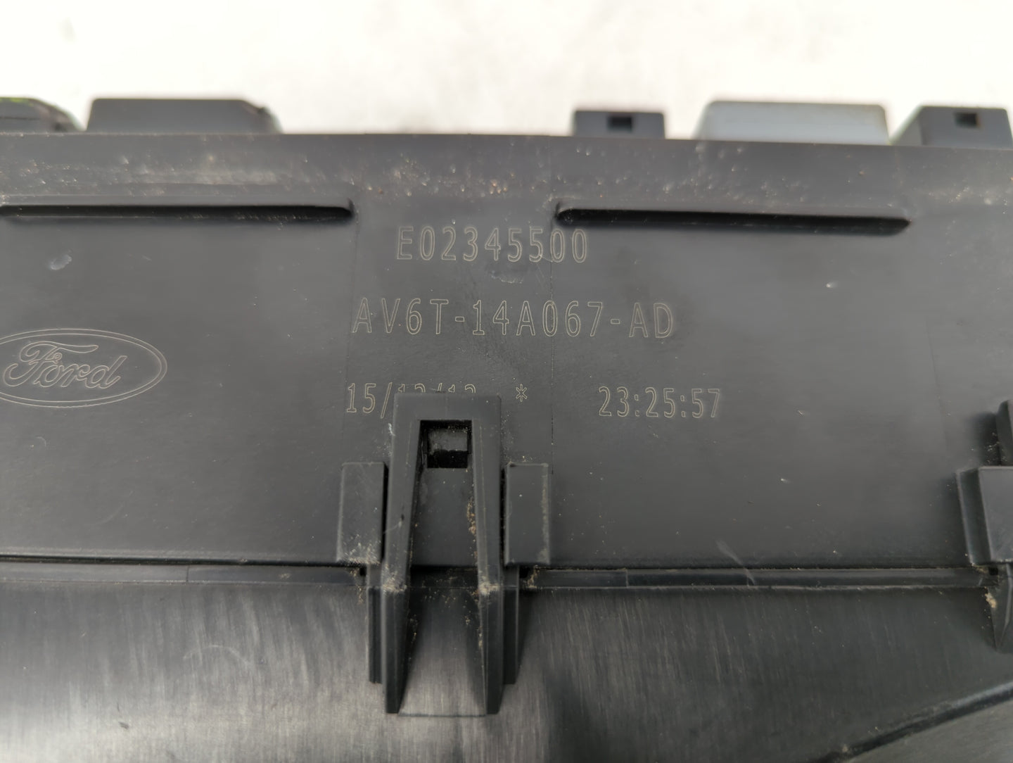 2012-2014 Ford Focus Fusebox Fuse Box Panel Relay Module P/N:AV6T-14A067-AD AV6T-14A067-AB Fits Fits 2012 2013 2014 OEM Used