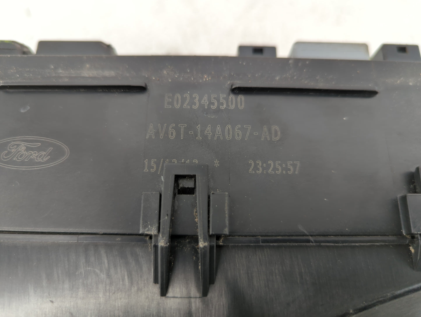 2012-2014 Ford Focus Fusebox Fuse Box Panel Relay Module P/N:AV6T-14A067-AD AV6T-14A067-AB Fits Fits 2012 2013 2014 OEM Used