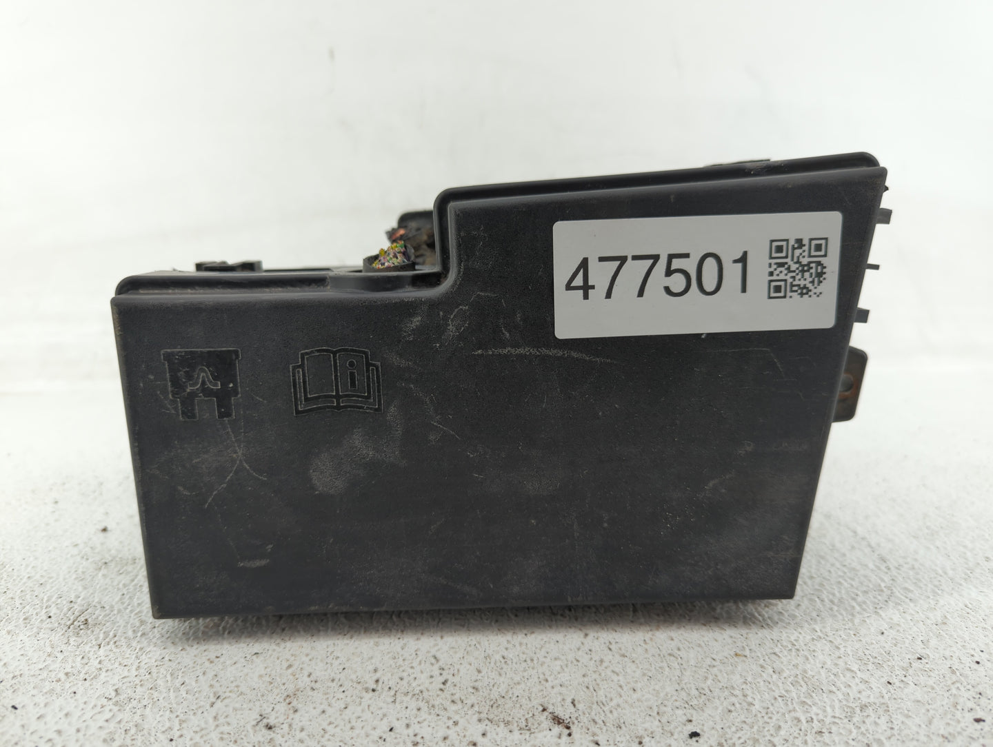 2012-2014 Ford Focus Fusebox Fuse Box Panel Relay Module P/N:AV6T-14A067-AD AV6T-14A067-AB Fits Fits 2012 2013 2014 OEM Used