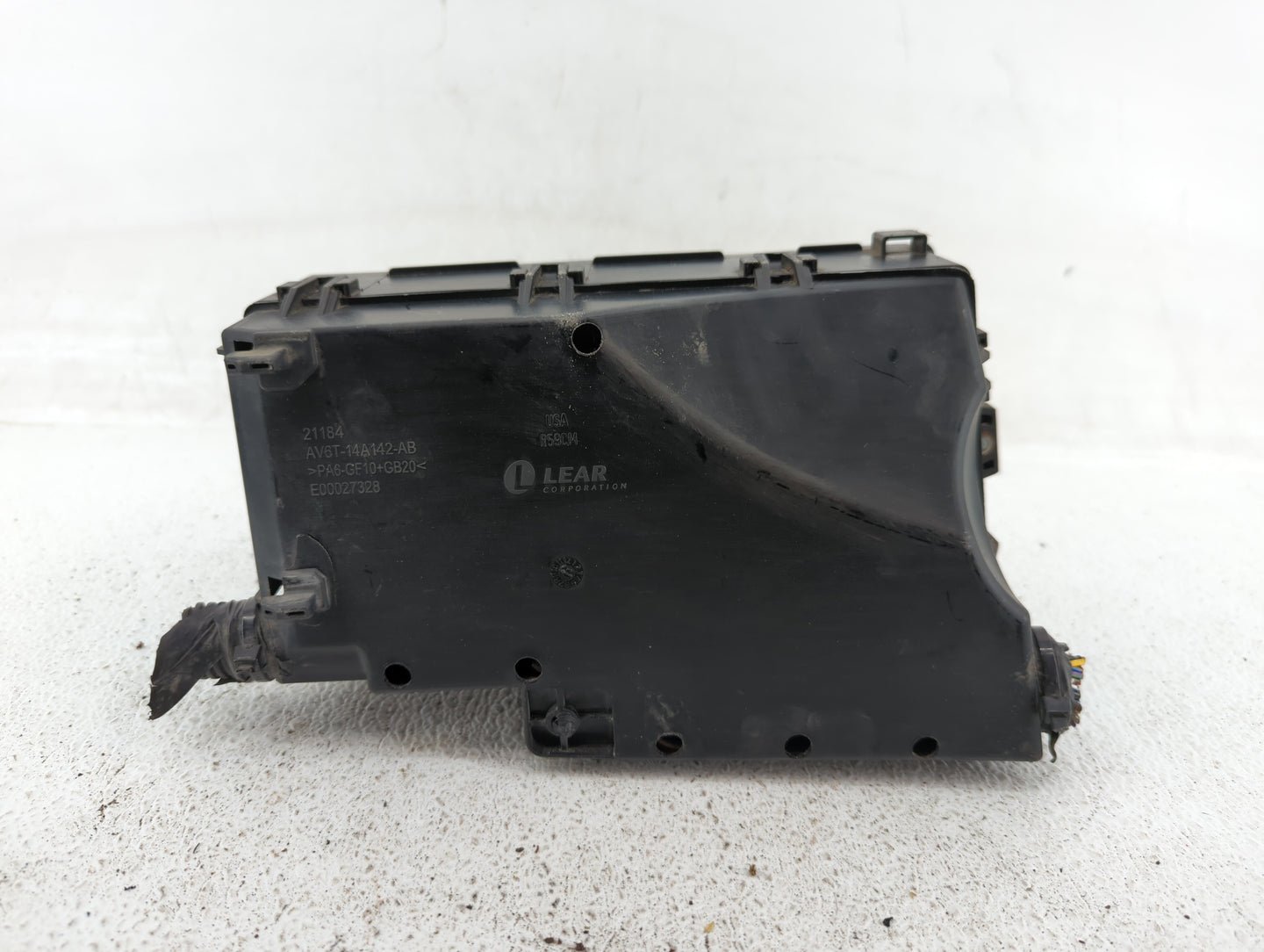 2012-2014 Ford Focus Fusebox Fuse Box Panel Relay Module P/N:AV6T-14A067-AD AV6T-14A067-AB Fits Fits 2012 2013 2014 OEM Used
