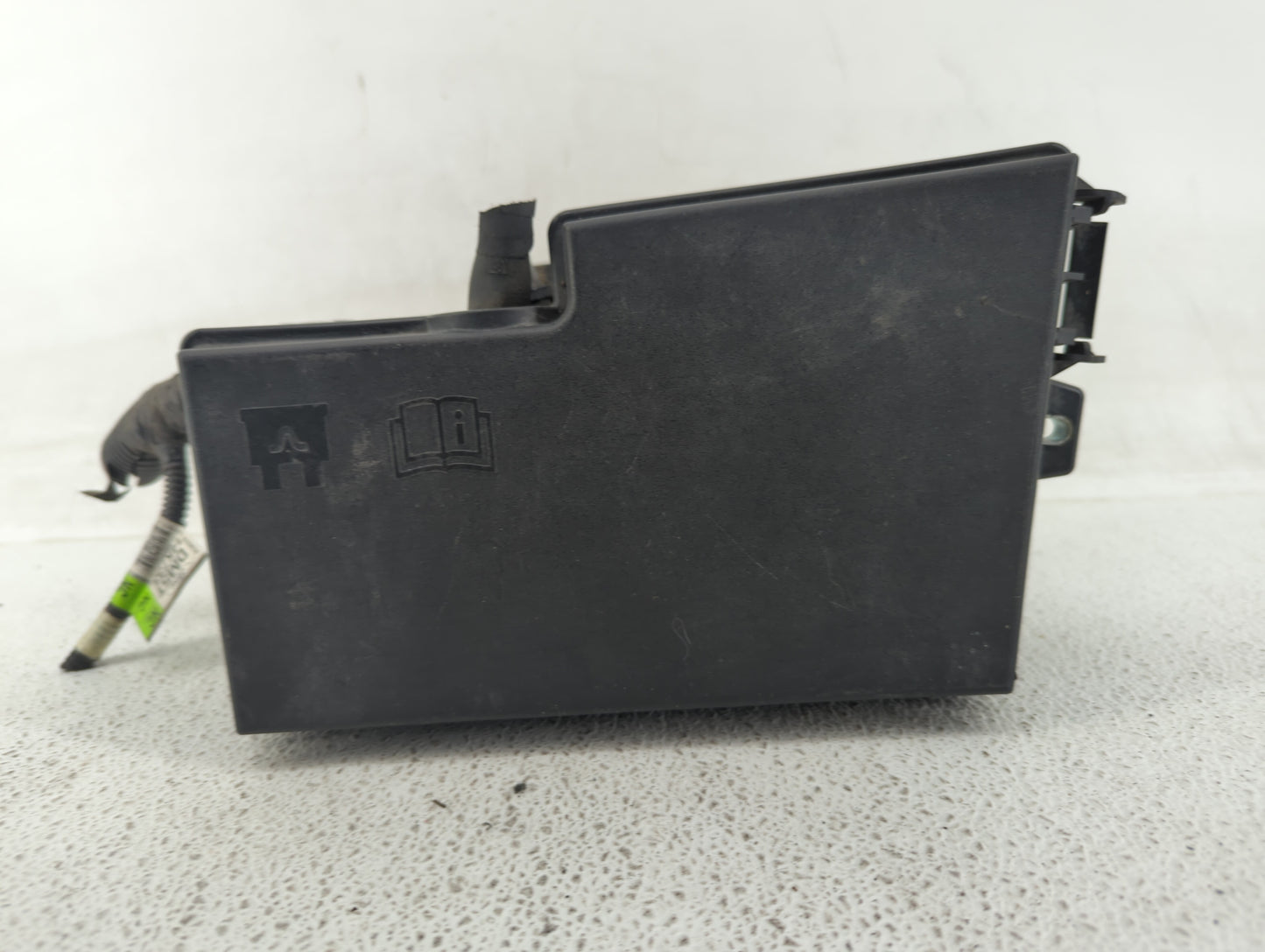 2012-2014 Ford Focus Fusebox Fuse Box Panel Relay Module P/N:AV6T-14A067-AD AV6T-14A067-AB Fits Fits 2012 2013 2014 OEM Used