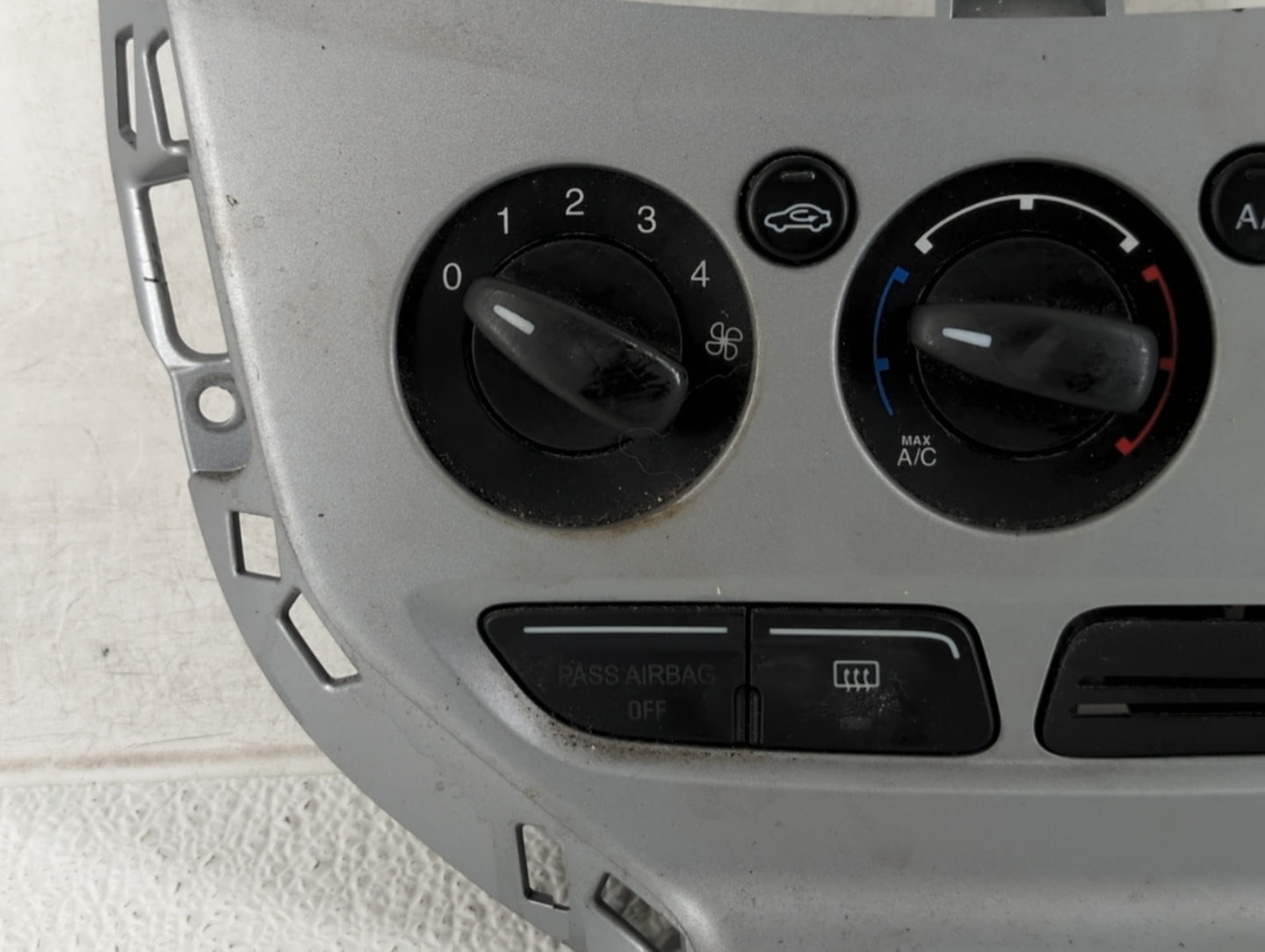 2013-2014 Ford Focus Climate Control Module Temperature AC/Heater Replacement P/N:CM5T-19980-AE CM5T-19980-AF Fits Fits 2013