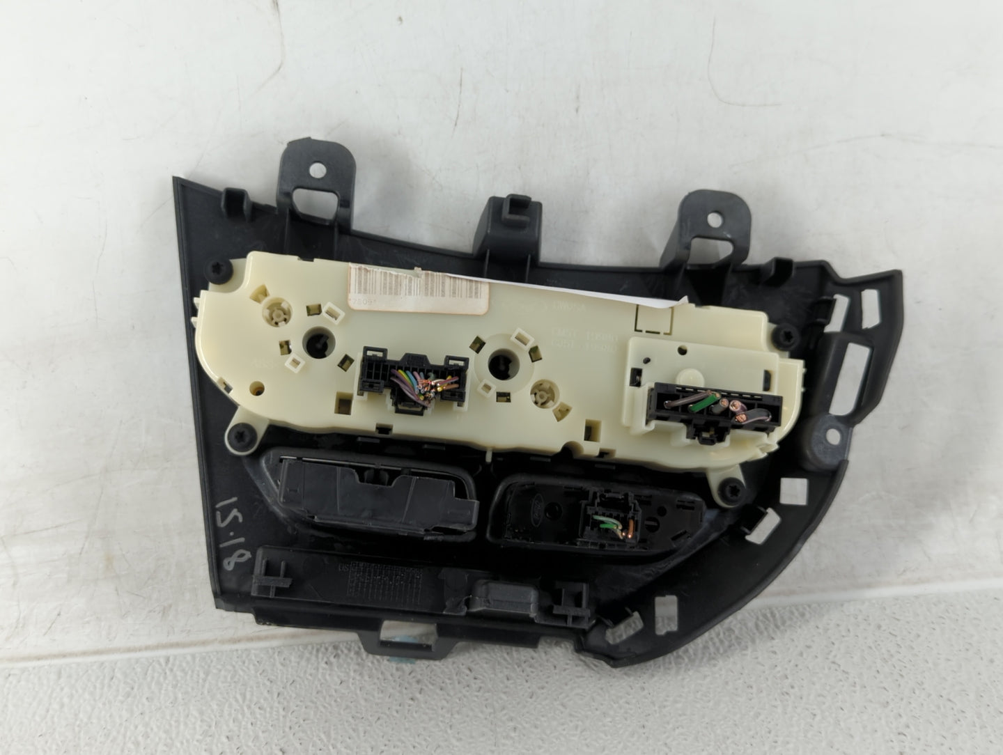 2013-2014 Ford Focus Climate Control Module Temperature AC/Heater Replacement P/N:CM5T-19980-AE CM5T-19980-AF Fits Fits 2013