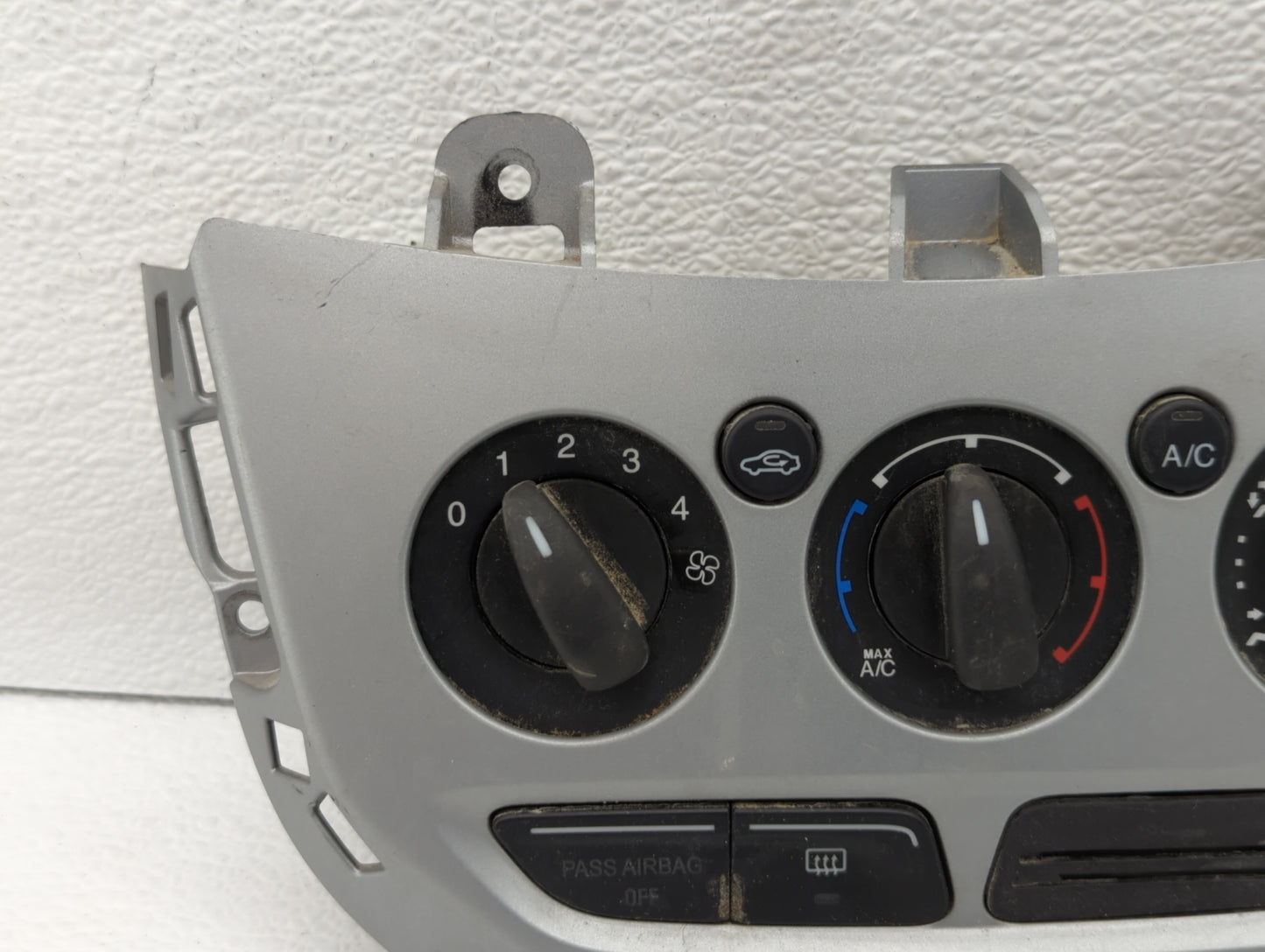 2013-2014 Ford Focus Climate Control Module Temperature AC/Heater Replacement P/N:CM5T-19980-AE CM5T-19980-AF Fits Fits 2013