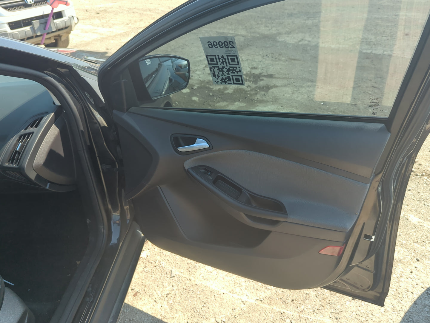 2014 Ford Focus Front Right Passenger Interior Door Panel Trim 5017285 - Oemusedautoparts1.com