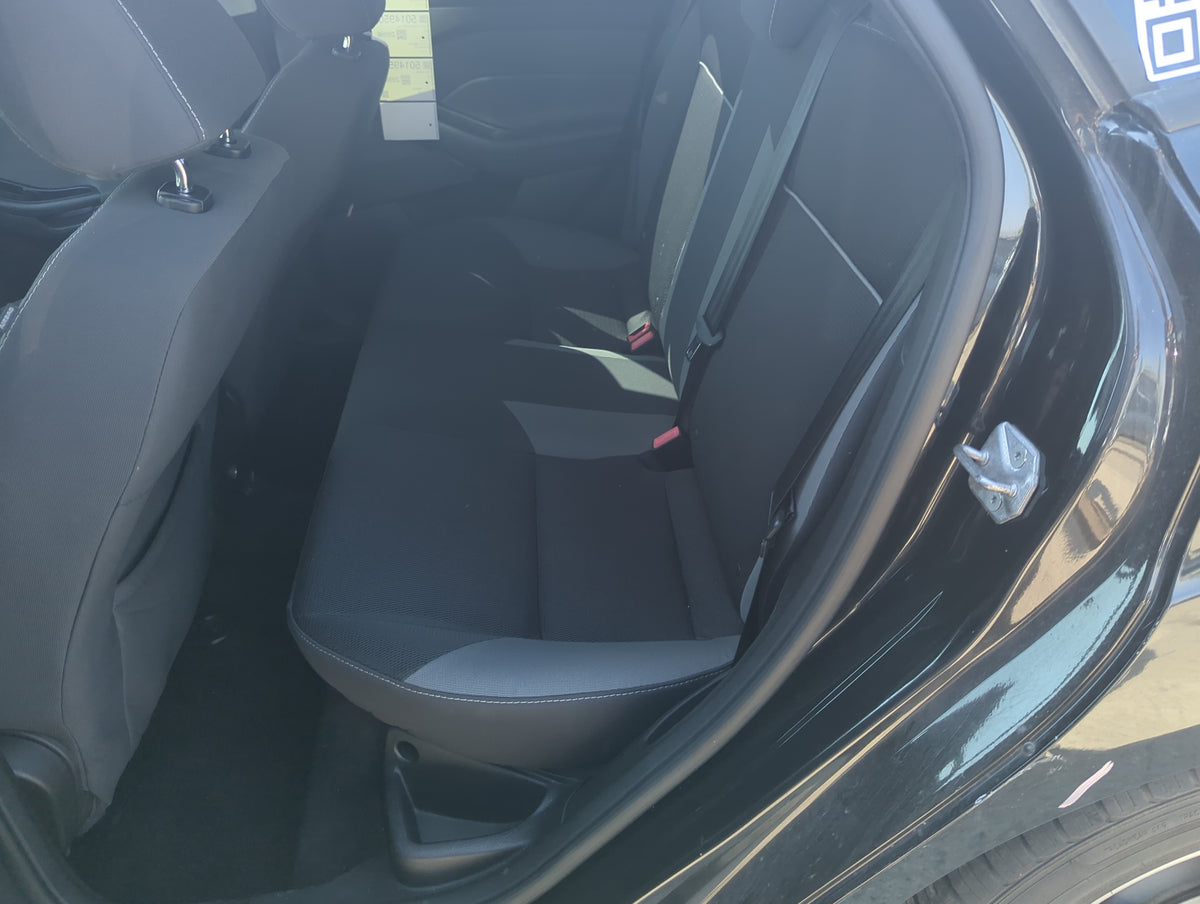 2014 Ford Focus Rear Seat Oem 5017304 - Oemusedautoparts1.com