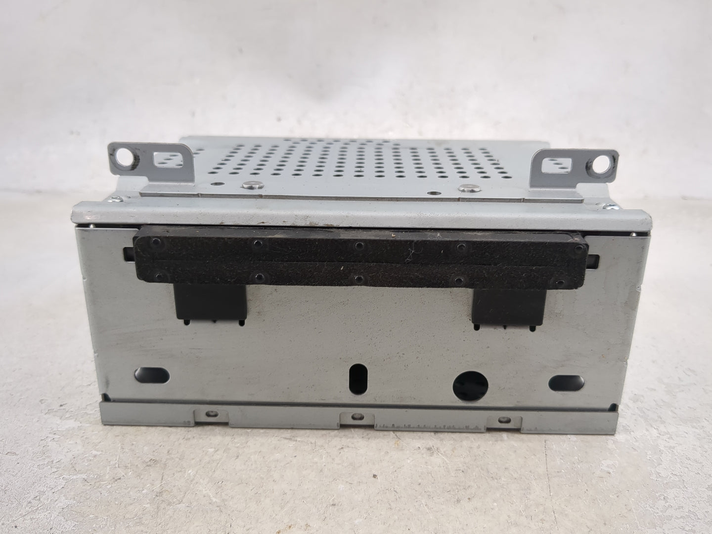 2012-2014 Ford Focus Radio AM FM Cd Player Receiver Replacement P/N:CM5T-19C107-HE Fits Fits 2012 2013 2014 OEM Used Auto Pa