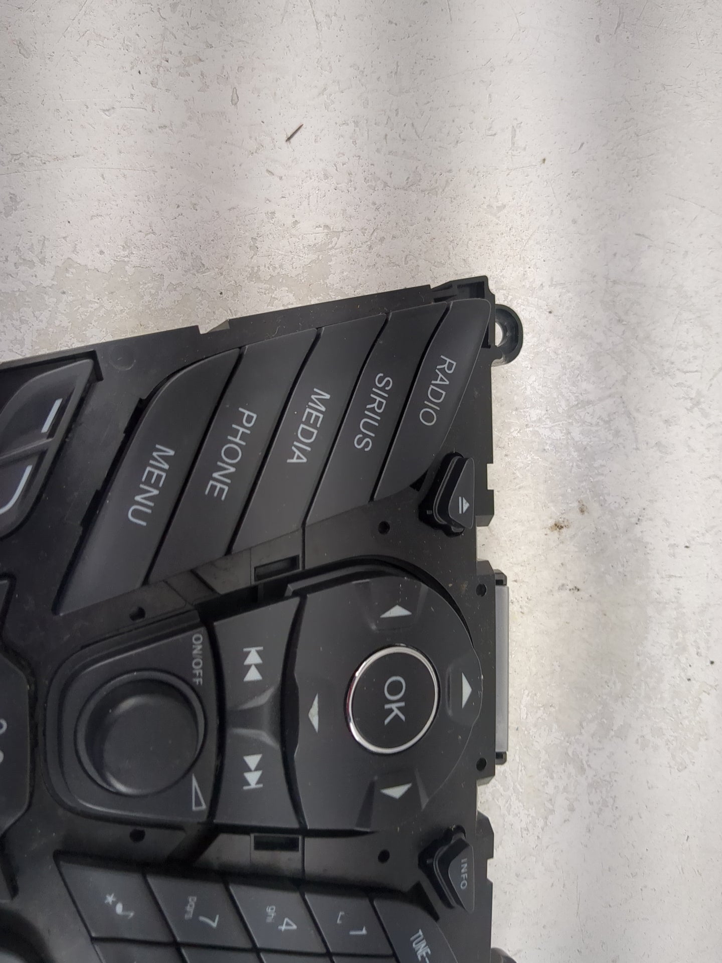 2013-2014 Ford Focus Radio Control Panel 5030998 - Oemusedautoparts1.com