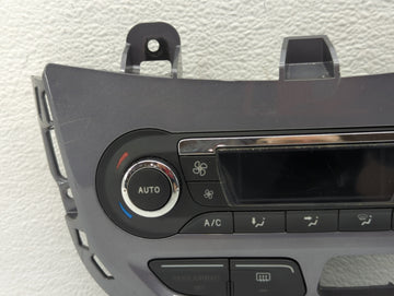 2014 Ford Focus Climate Control Module Temperature AC/Heater Replacement P/N:CM5T-18C612-AH BM5T-18C612-AN, BM5T-18C612-AM Fits OEM Used Auto Parts