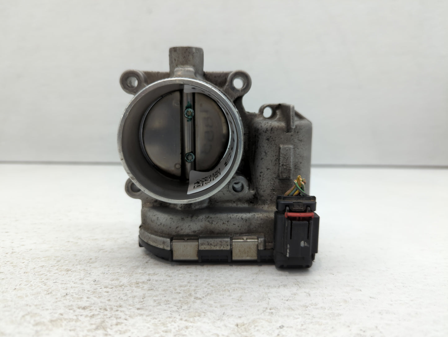 2014-2018 Ford Focus Throttle Body P/N:DS7E-9F991-BB Fits Fits 2014 2015 2016 2017 2018 2019 2020 2021 2022 OEM Used Auto Pa