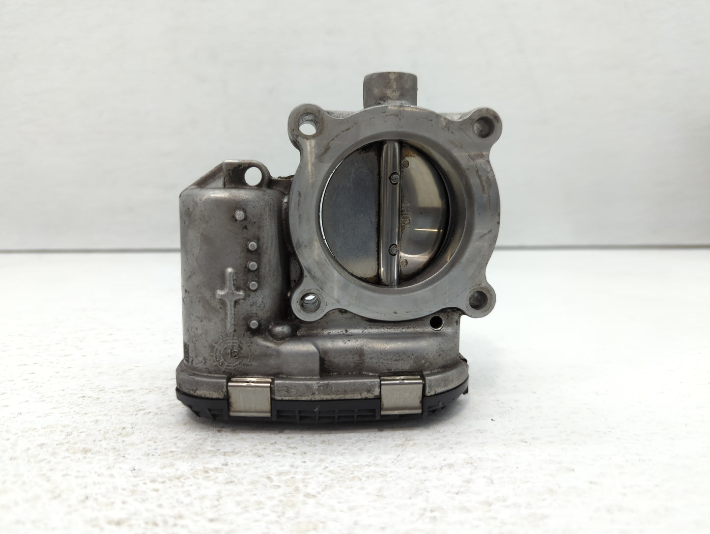 2014-2018 Ford Focus Throttle Body P/N:DS7E-9F991-BB Fits Fits 2014 2015 2016 2017 2018 2019 2020 2021 2022 OEM Used Auto Pa