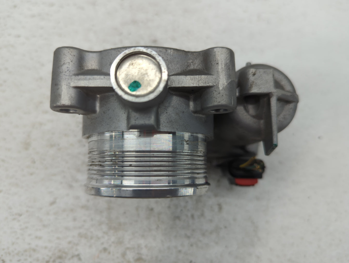 2014-2018 Ford Focus Throttle Body P/N:DS7E-9F991-BB Fits Fits 2014 2015 2016 2017 2018 2019 2020 2021 2022 OEM Used Auto Pa