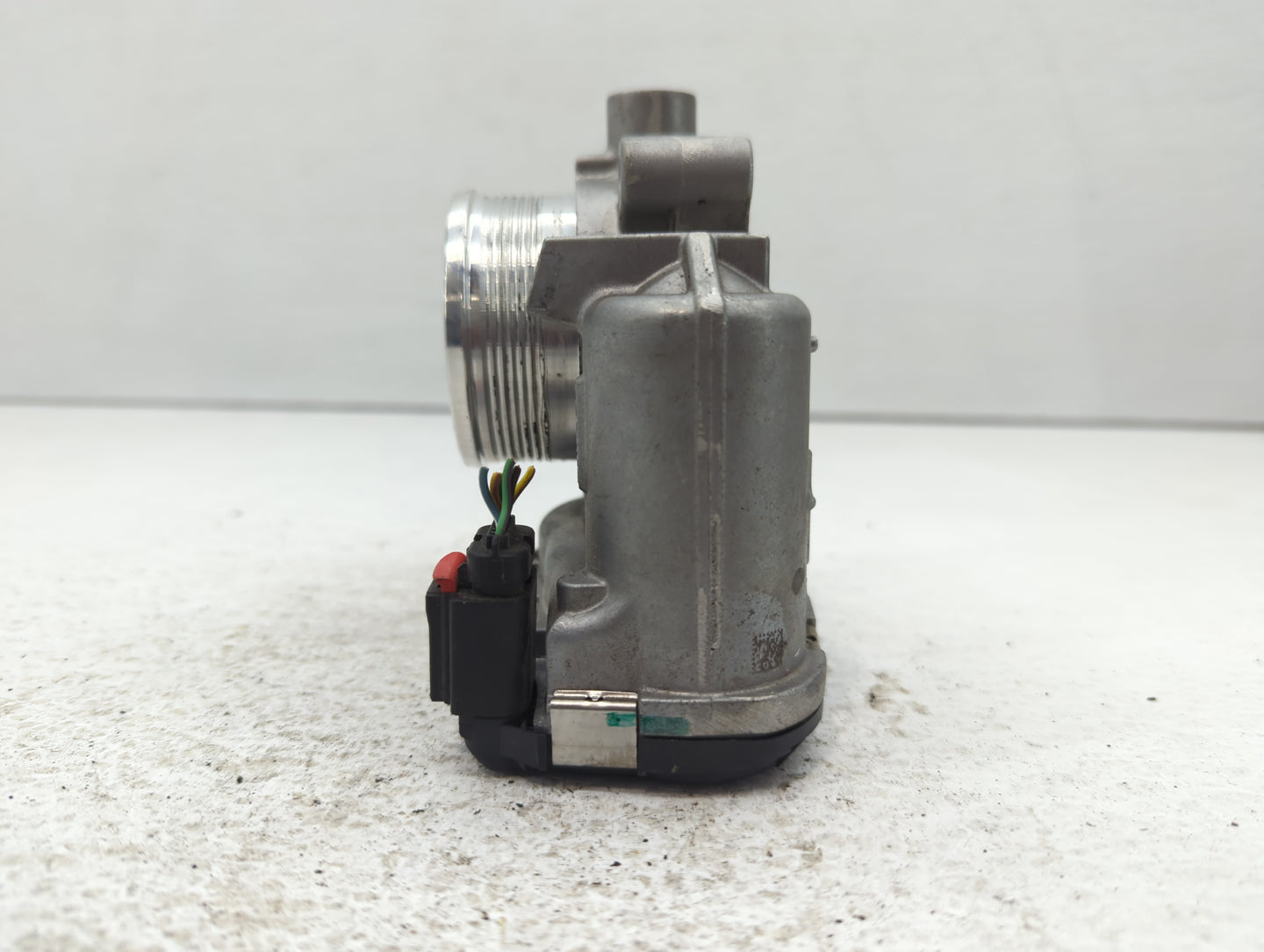 2014-2018 Ford Focus Throttle Body P/N:DS7E-9F991-BB Fits Fits 2014 2015 2016 2017 2018 2019 2020 2021 2022 OEM Used Auto Pa