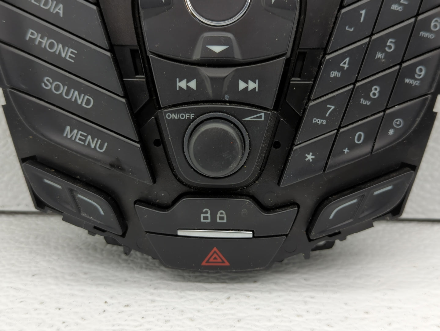 2013-2014 Ford Focus Radio Control Panel - Oemusedautoparts1.com