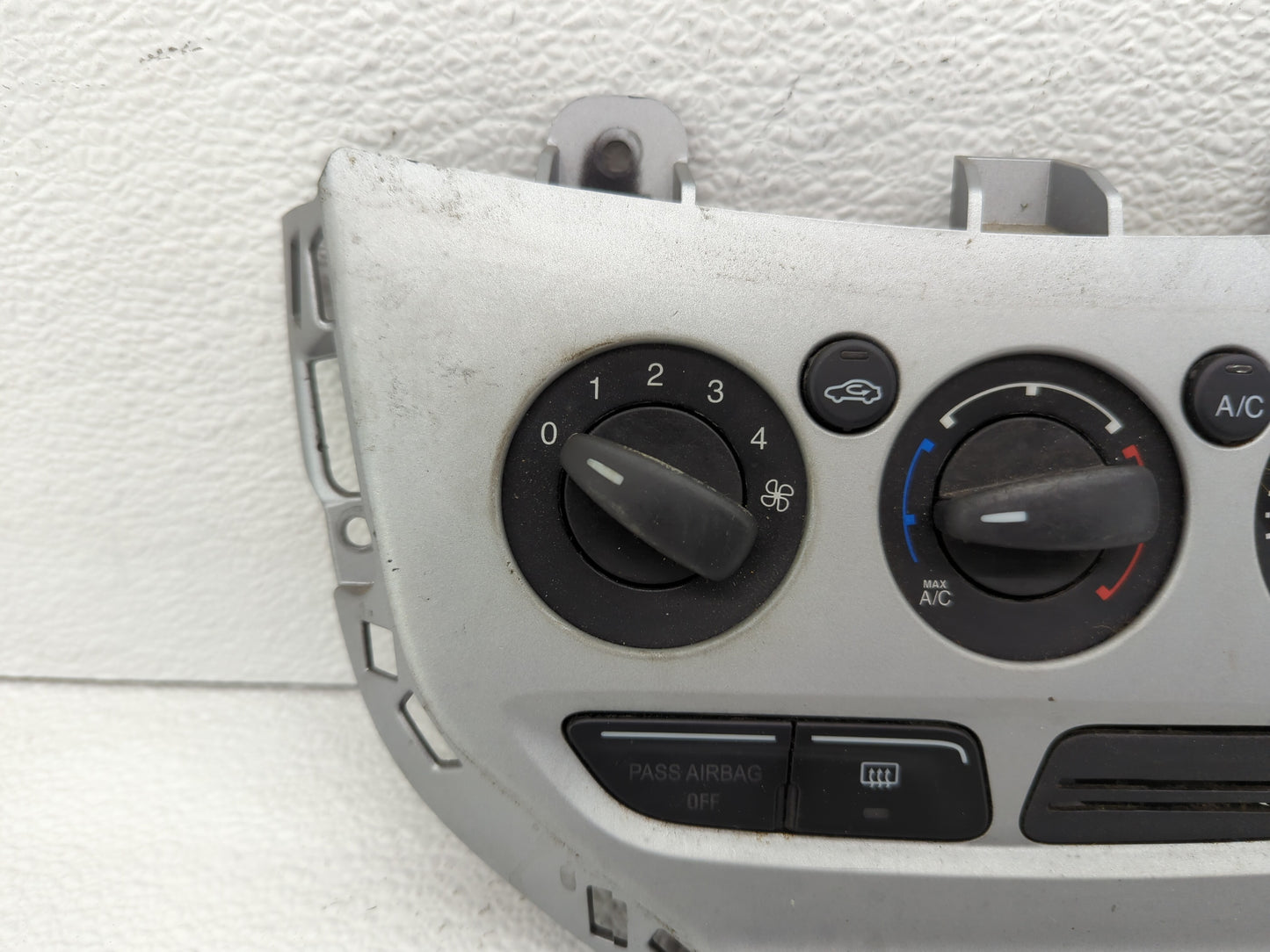 2013-2014 Ford Focus Climate Control Module Temperature AC/Heater Replacement P/N:CM5T-19980-AE Fits Fits 2013 2014 OEM Used
