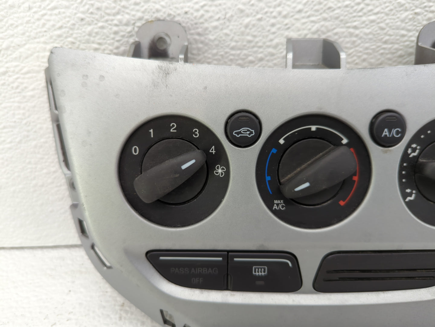 2013-2014 Ford Focus Climate Control Module Temperature AC/Heater Replacement P/N:CM5T-19980-AF Fits Fits 2013 2014 OEM Used