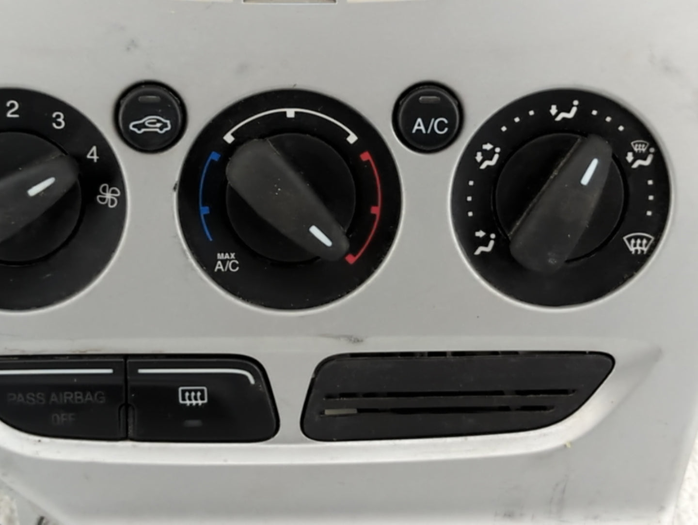 2013-2014 Ford Focus Climate Control Module Temperature AC/Heater Replacement P/N:CM5T-19980-AF Fits Fits 2013 2014 OEM Used