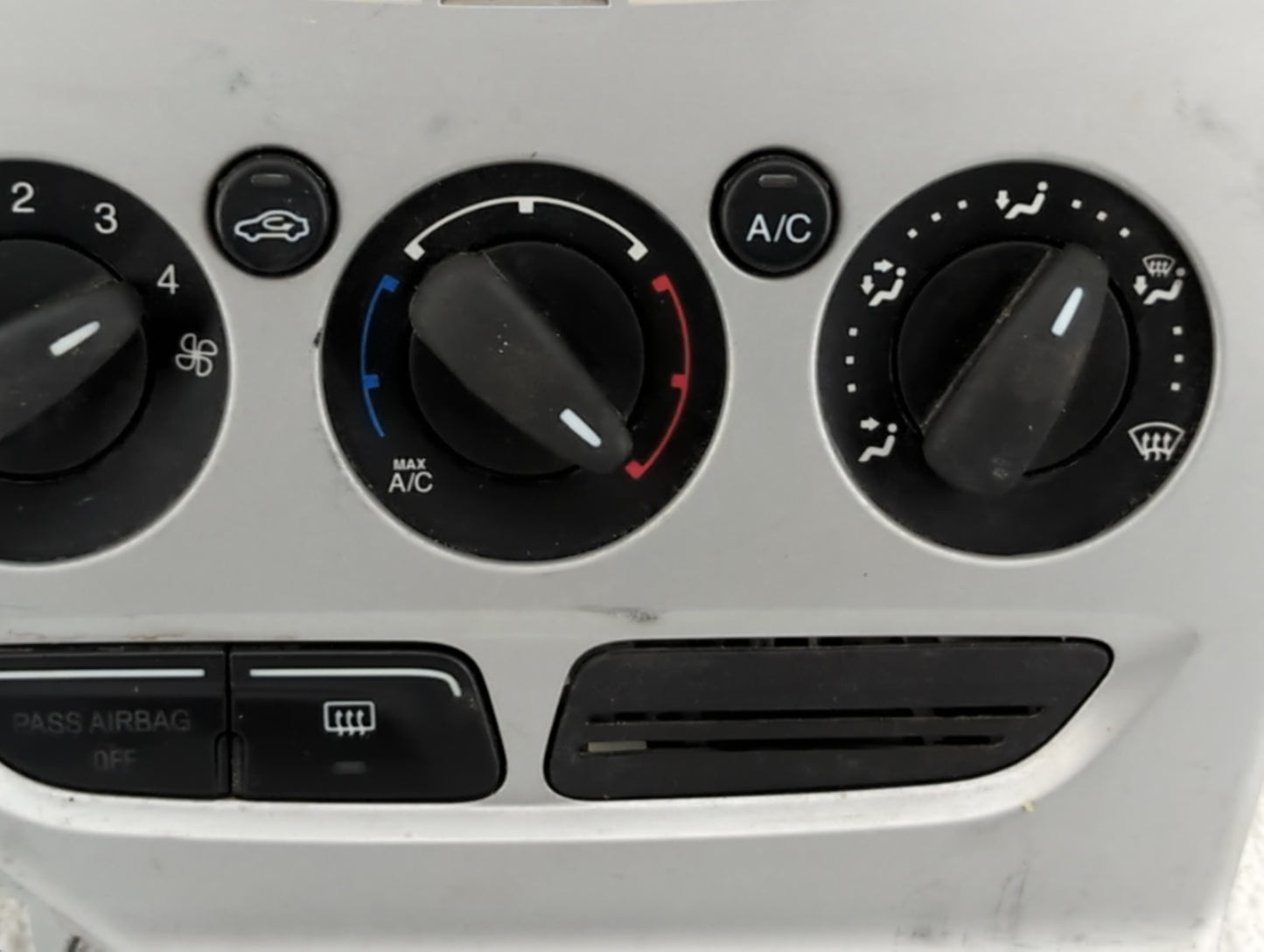2013-2014 Ford Focus Climate Control Module Temperature AC/Heater Replacement P/N:CM5T-19980-AF Fits Fits 2013 2014 OEM Used