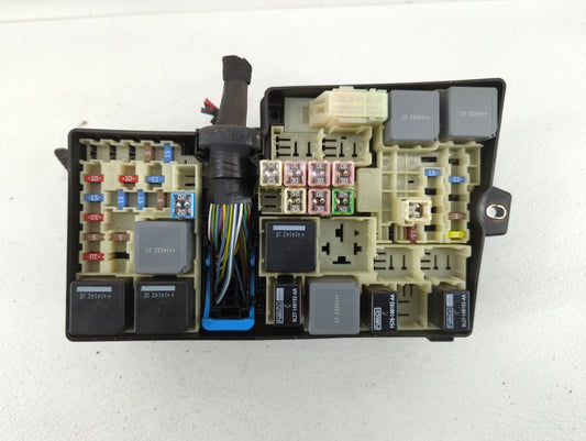 2012-2014 Ford Focus Fusebox Fuse Box Panel Relay Module P/N:AV6T-14A067-AD AV6T-14A067-AC Fits Fits 2012 2013 2014 OEM Used Auto Parts