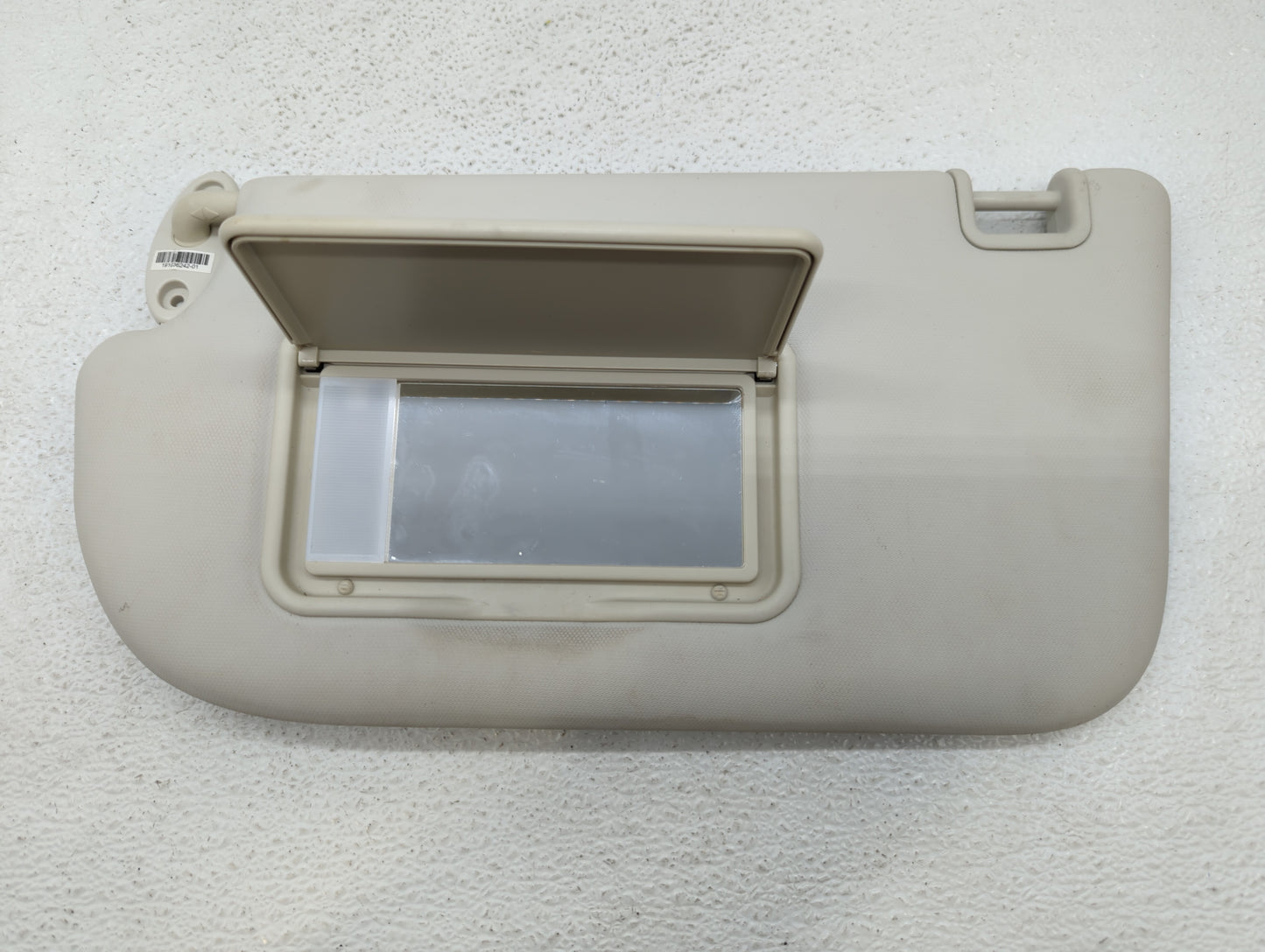2013-2018 Ford Focus Sun Visor Shade Replacement Driver Left Mirror Fits Fits 2013 2014 2015 2016 2017 2018 OEM Used Auto Pa
