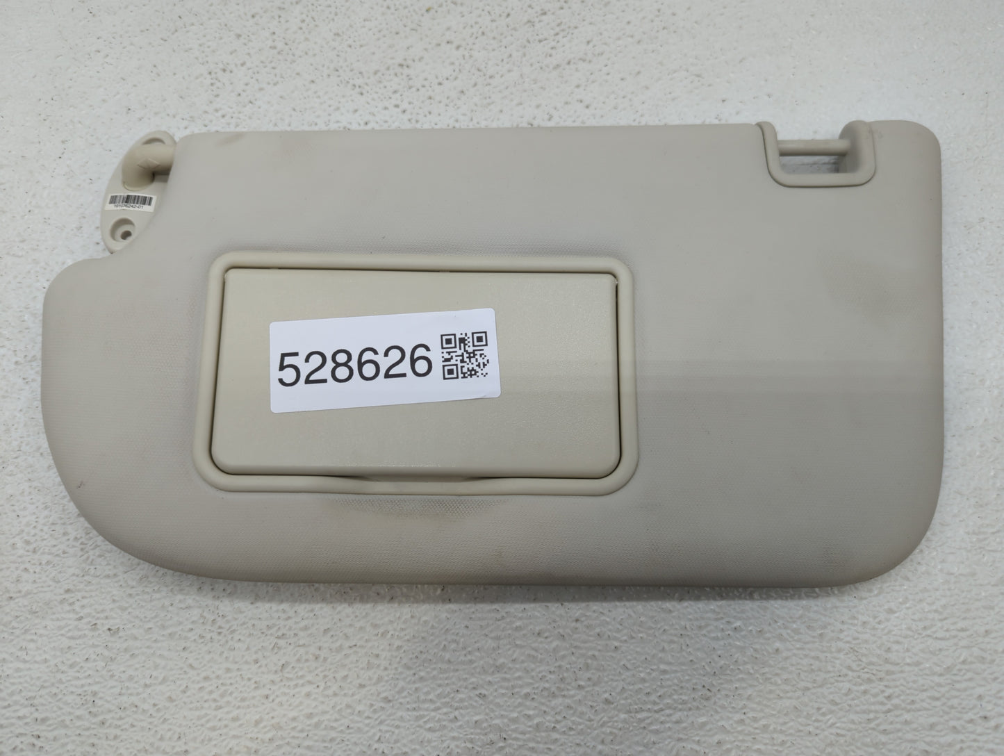 2013-2018 Ford Focus Sun Visor Shade Replacement Driver Left Mirror Fits Fits 2013 2014 2015 2016 2017 2018 OEM Used Auto Pa