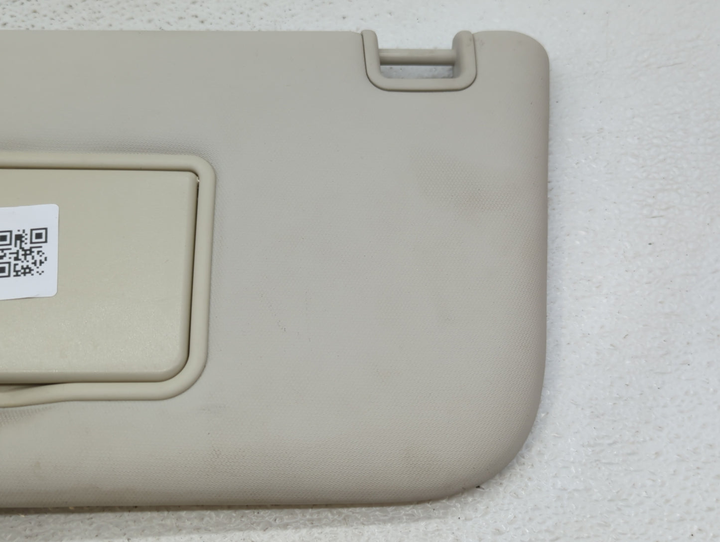 2013-2018 Ford Focus Sun Visor Shade Replacement Driver Left Mirror Fits Fits 2013 2014 2015 2016 2017 2018 OEM Used Auto Pa