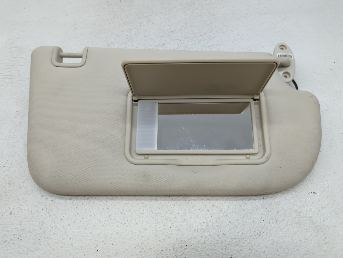 2013-2018 Ford Focus Sun Visor Shade Replacement Passenger Right Mirror Fits Fits 2013 2014 2015 2016 2017 2018 OEM Used Aut