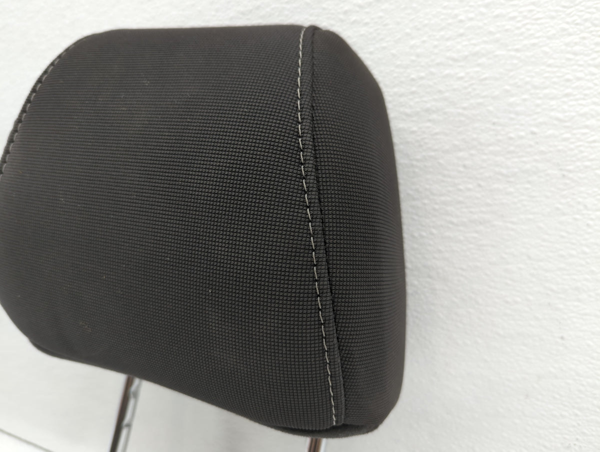 2014 Ford Focus Headrest Head Rest Rear Center Seat Black 528672 - Oemusedautoparts1.com