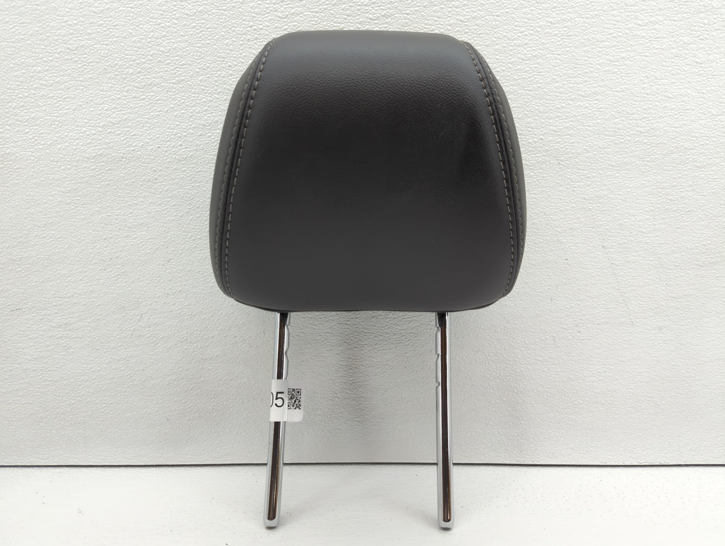 2014-2014 Ford Focus Headrest Head Rest Front Driver Passenger Seat Black - Oemusedautoparts1.com