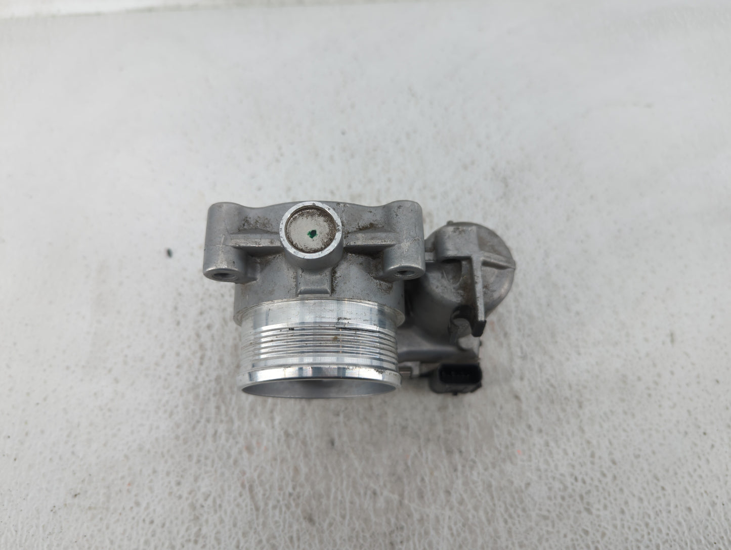 2014-2018 Ford Focus Throttle Body P/N:DS7E-9F991-BB Fits Fits 2014 2015 2016 2017 2018 2019 2020 2021 2022 OEM Used Auto Pa
