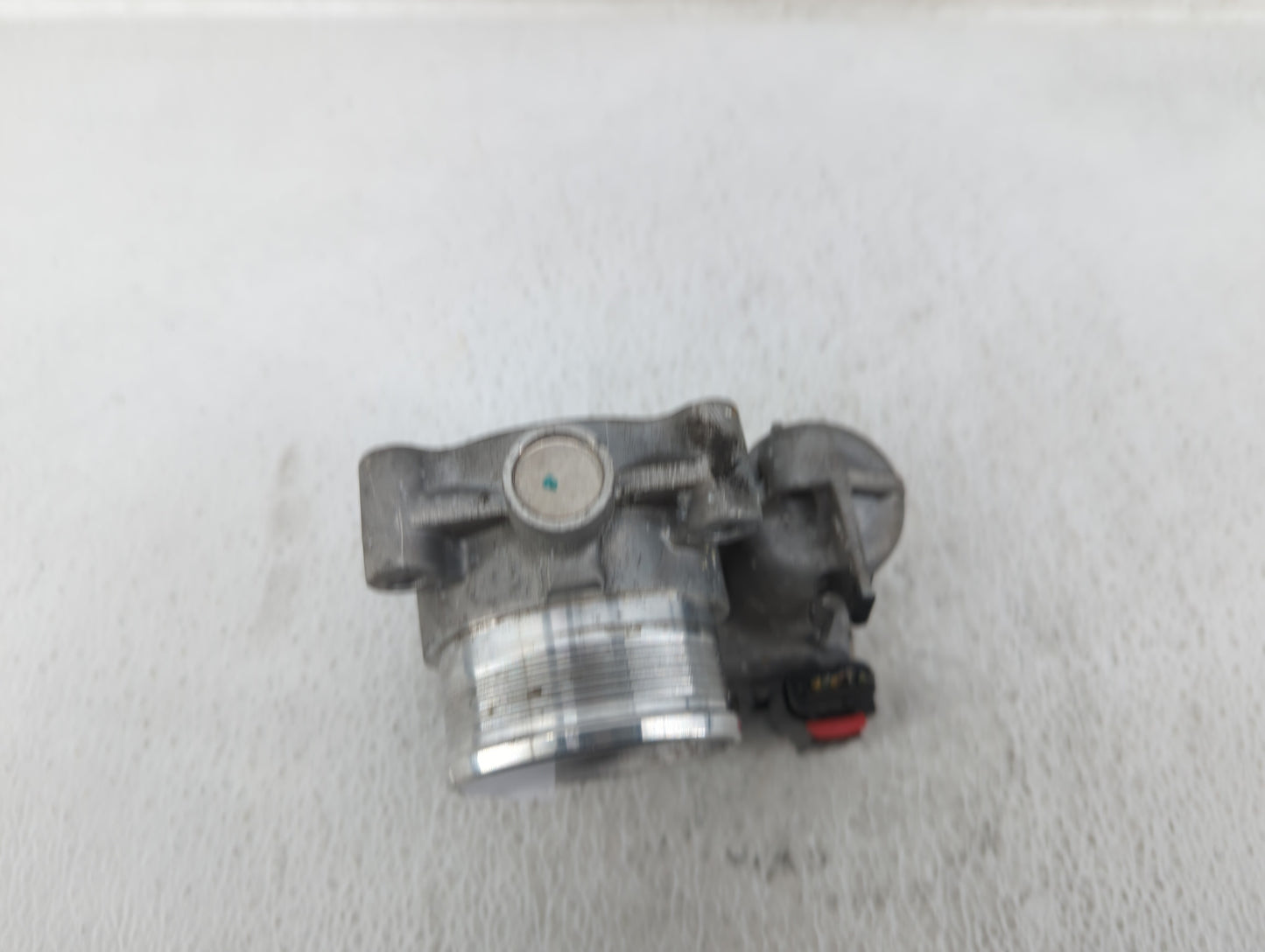 2014-2018 Ford Focus Throttle Body P/N:DS7E-9F991-BB Fits Fits 2014 2015 2016 2017 2018 2019 2020 2021 2022 OEM Used Auto Pa