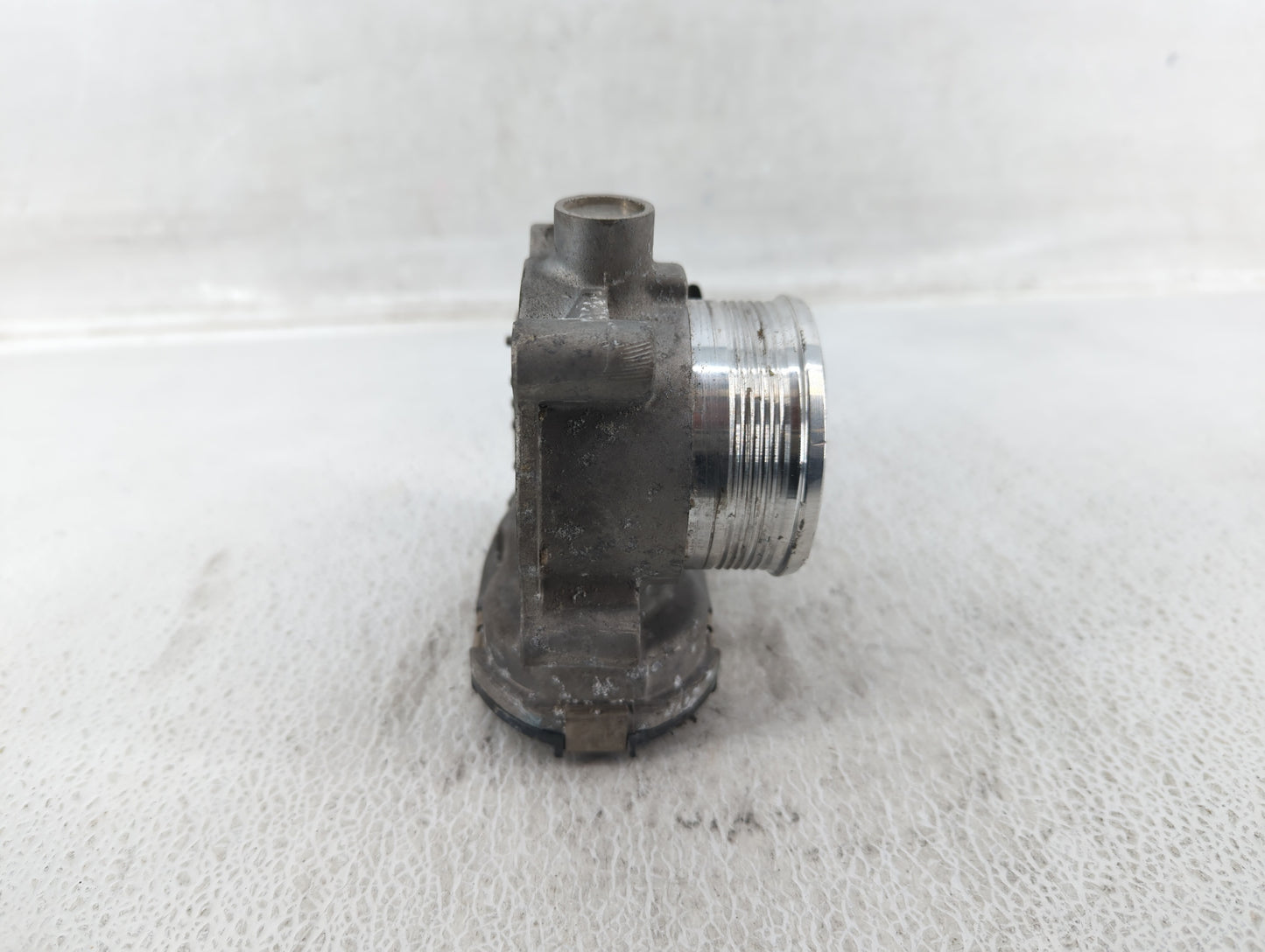 2014-2018 Ford Focus Throttle Body P/N:DS7E-9F991-BB Fits Fits 2014 2015 2016 2017 2018 2019 2020 2021 2022 OEM Used Auto Pa