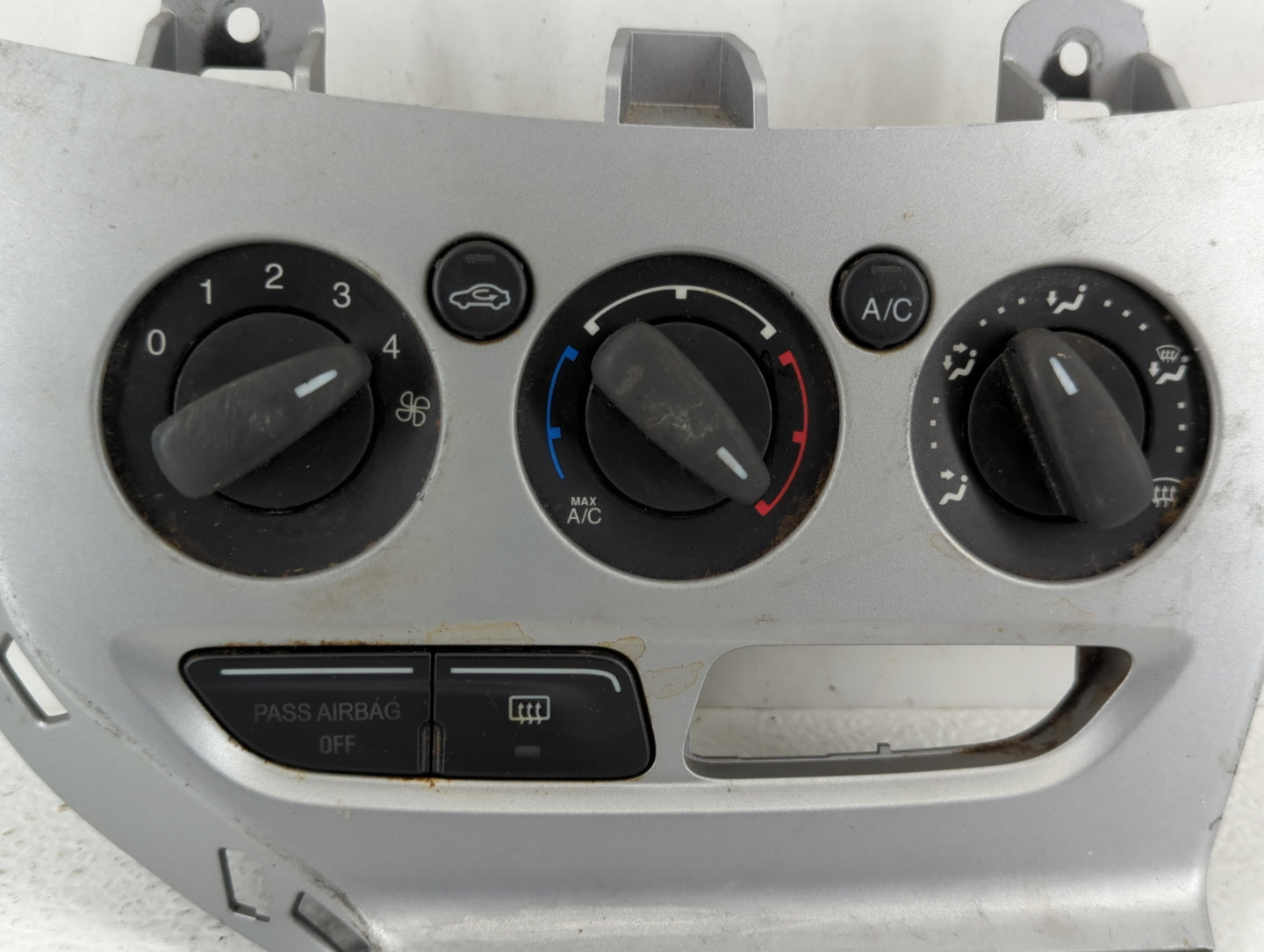 2013-2014 Ford Focus Climate Control Module Temperature AC/Heater Replacement P/N:E1062773 Fits Fits 2013 2014 OEM Used Auto