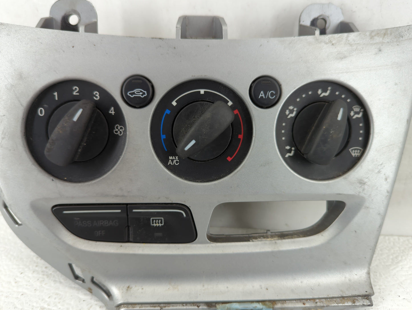 2013-2014 Ford Focus Climate Control Module Temperature AC/Heater Replacement P/N:CM5T-19980-AF E1062773 Fits Fits 2013 2014