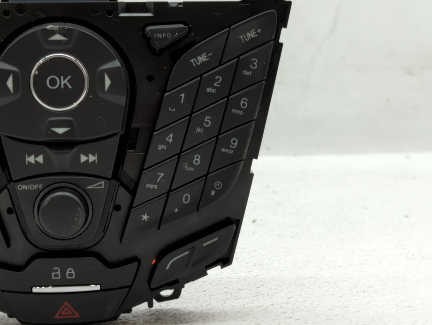 2013-2014 Ford Focus Radio Control Panel - Oemusedautoparts1.com