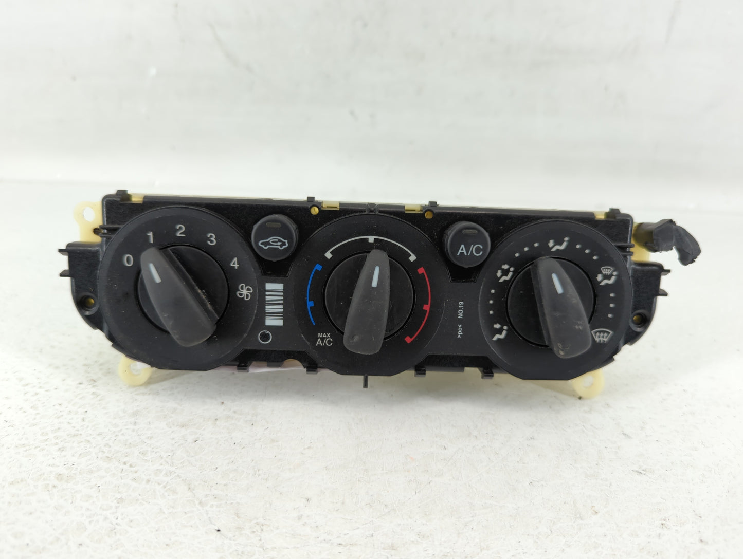 2013-2014 Ford Focus Climate Control Module Temperature AC/Heater Replacement P/N:E1062773 Fits Fits 2013 2014 OEM Used Auto