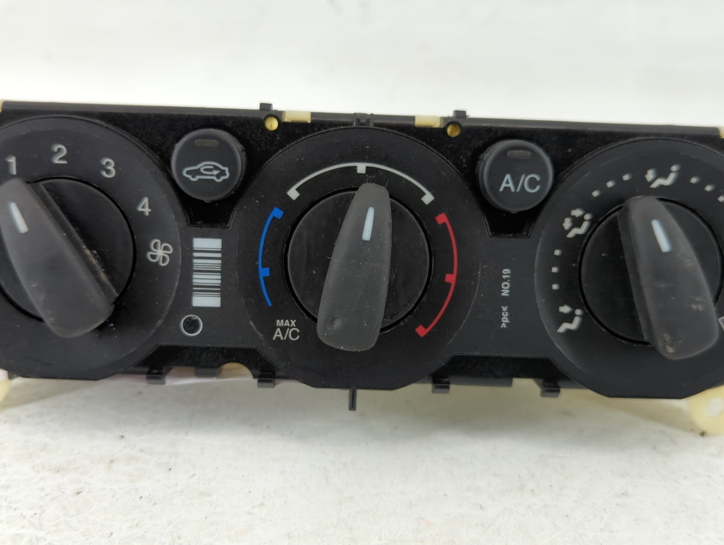2013-2014 Ford Focus Climate Control Module Temperature AC/Heater Replacement P/N:E1062773 Fits Fits 2013 2014 OEM Used Auto