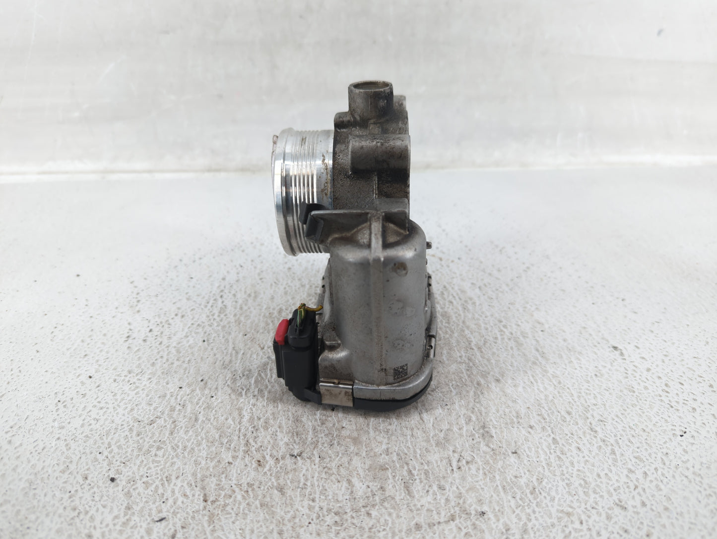 2014-2018 Ford Focus Throttle Body P/N:DS7E-9F991-BB Fits Fits 2014 2015 2016 2017 2018 2019 2020 2021 2022 OEM Used Auto Pa