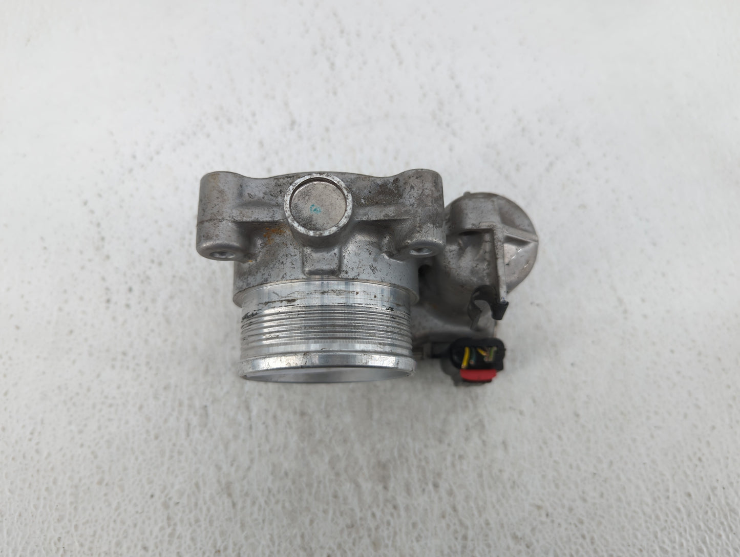 2014-2018 Ford Focus Throttle Body P/N:DS7E-9F991-BB Fits Fits 2014 2015 2016 2017 2018 2019 2020 2021 2022 OEM Used Auto Pa
