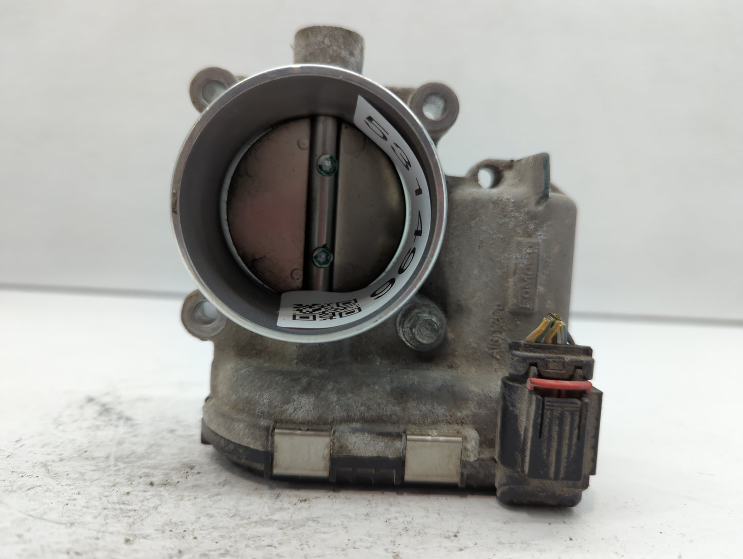 2014-2018 Ford Focus Throttle Body P/N:DS7E-9F991-BB Fits Fits 2014 2015 2016 2017 2018 2019 2020 2021 2022 OEM Used Auto Pa