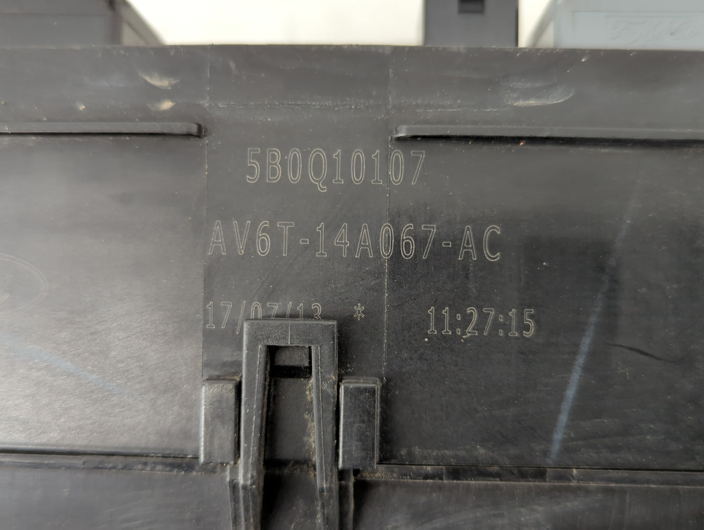 2012-2014 Ford Focus Fusebox Fuse Box Panel Relay Module P/N:AV6T-14A067-AC Fits Fits 2012 2013 2014 OEM Used Auto Parts - O