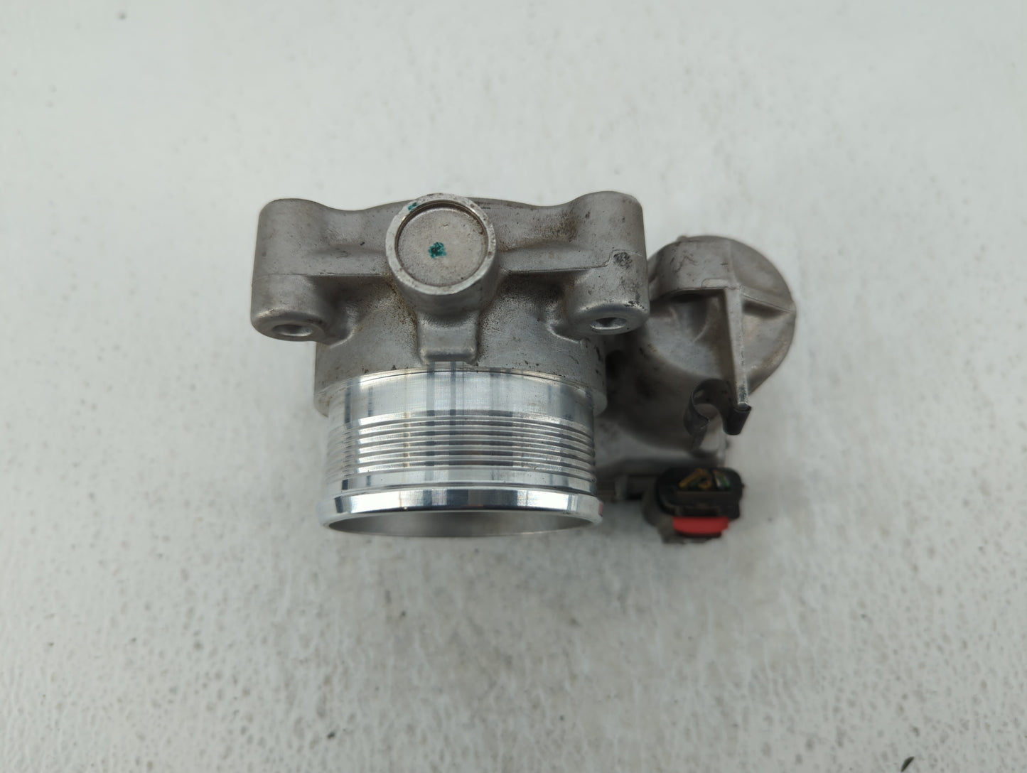 2014-2018 Ford Focus Throttle Body P/N:DS7E-9F991-BB Fits Fits 2014 2015 2016 2017 2018 2019 2020 2021 2022 OEM Used Auto Pa